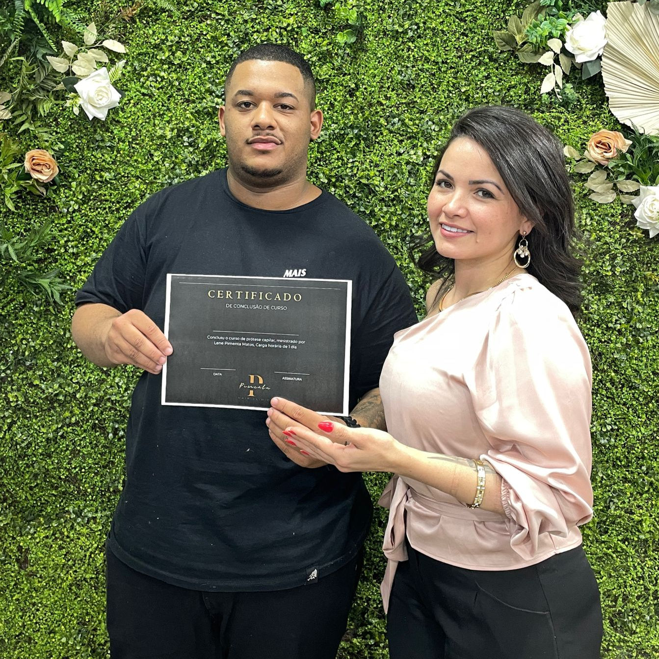 Curso Profissional de Prótese Capilar VIP – Presencial ou Online + Kit Inicial Completo